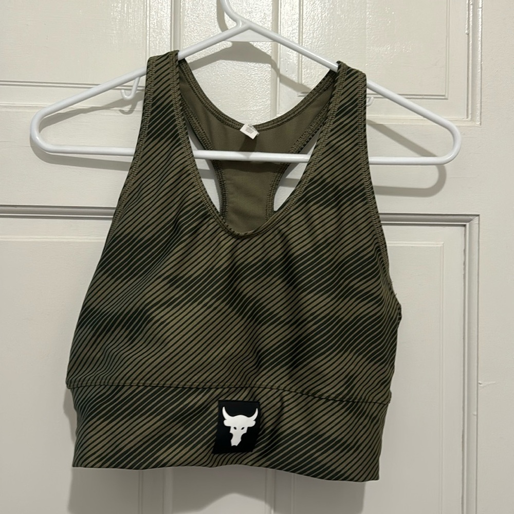 Under Armour Iron Paradise Sports Bra Top Size Large The Rock